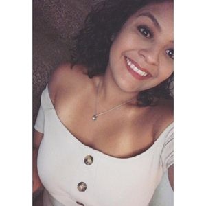 Meet your Posher, Johana